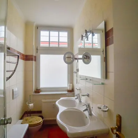 Strandvillen - Mit Meerblick, 2 Schlafzimmern Und Balkon Sv-012 Apartment *